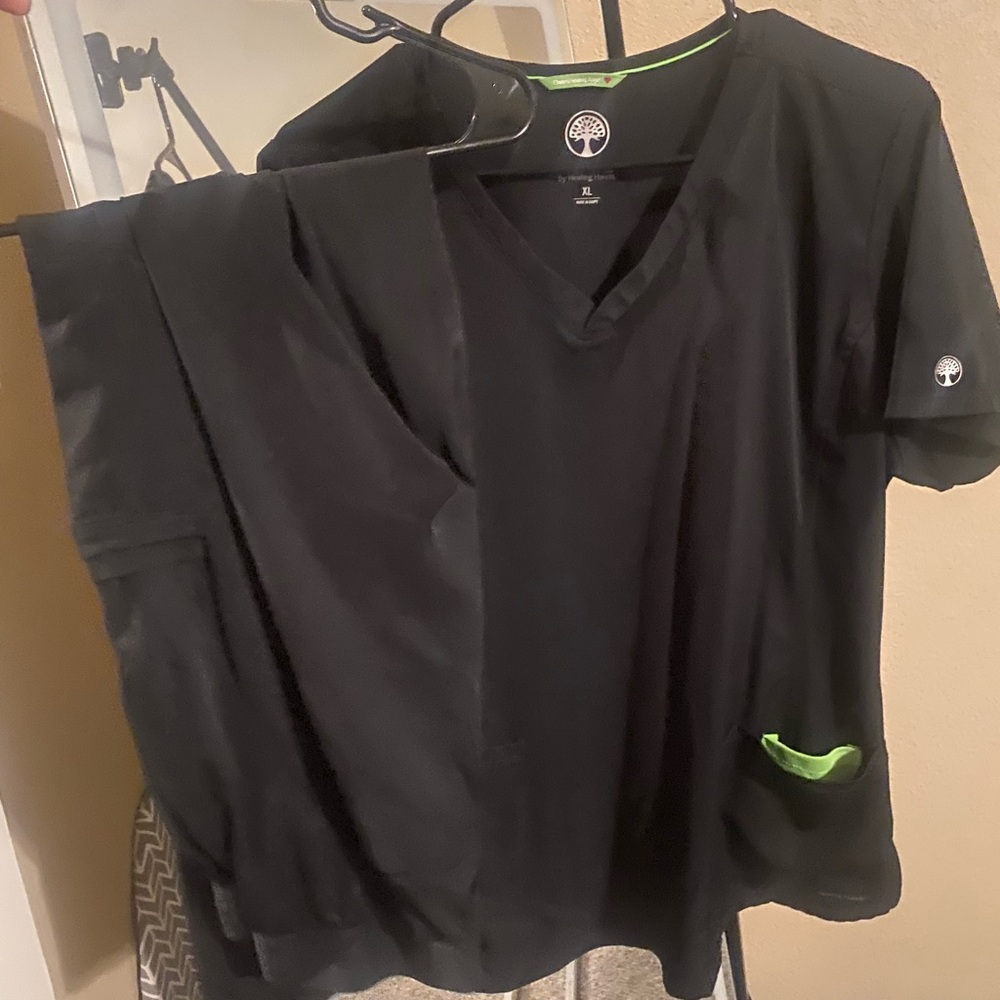Healing Hands Black Scrub Set with Green Accents